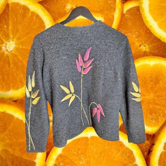 Talbots Women’s Wool Embroidered Floral Button Up Long Sleeve Cardigan Size M - Picture 3 of 7